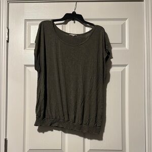 Maurices Green Relaxed Ribbed Short Sleeve T-Shirt